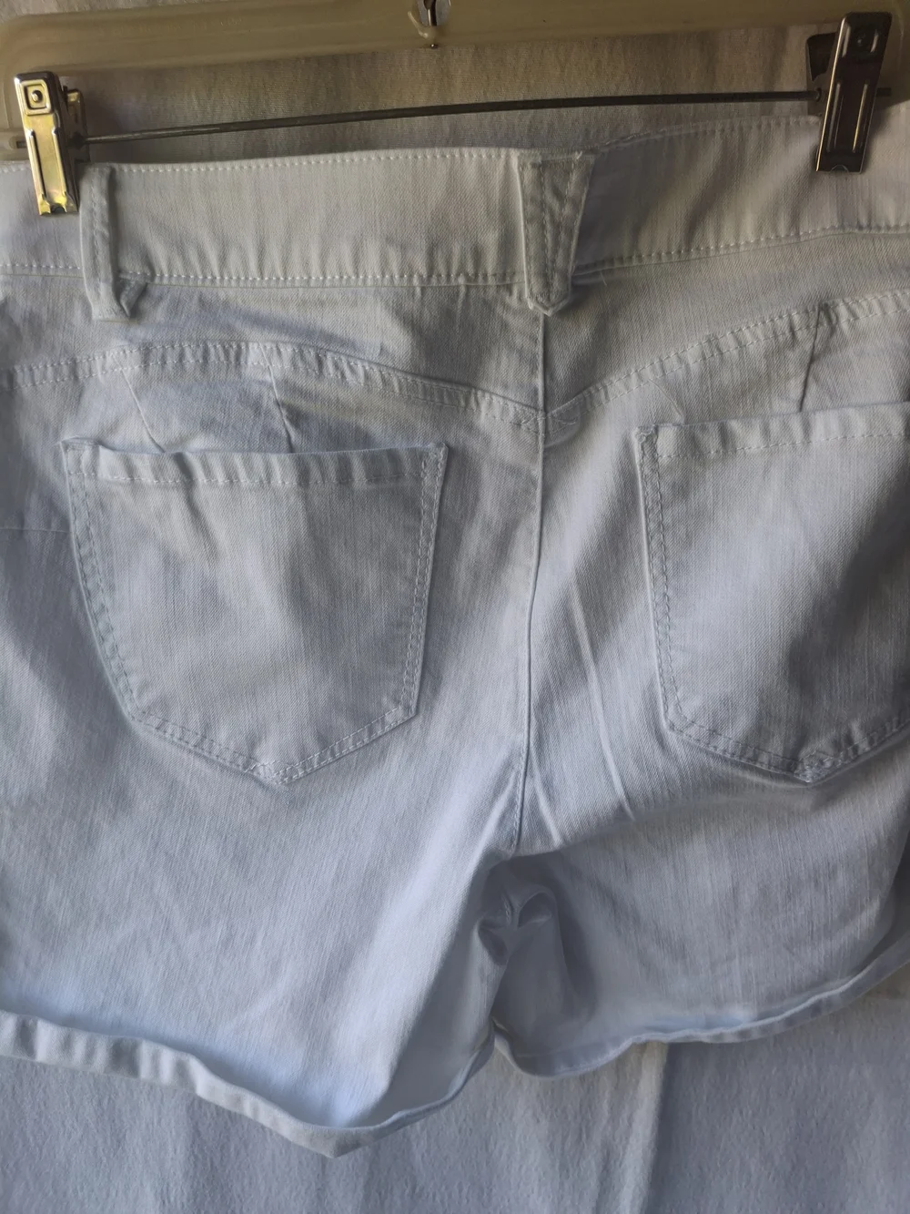 Democracy White Women's Denim Shorts
